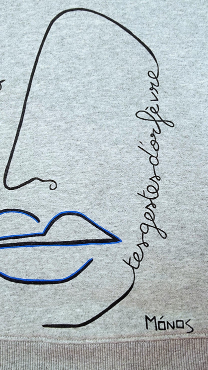 Sweat à capuche upcyclé peint à la main. "Tes gestes d'orfèvres" Taille S