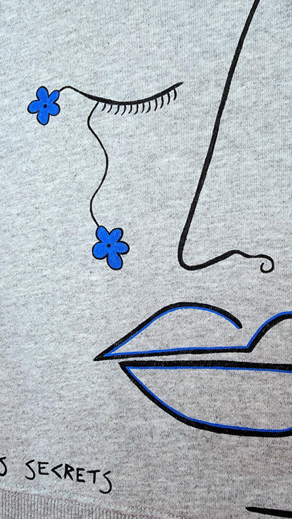 Sweat à capuche upcyclé peint à la main. "Tes gestes d'orfèvres" Taille S