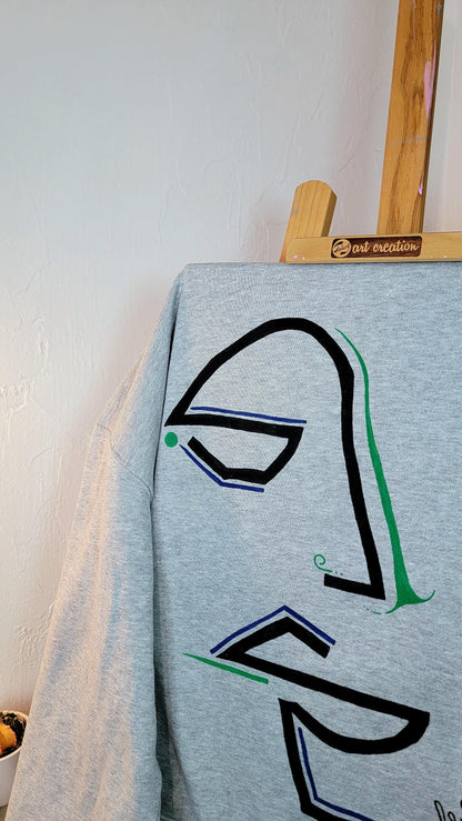 Sweat-shirt upcyclé peint à la main. "Le courage éclaire l'ombre et fait danser l'espoir" Taille L (homme)