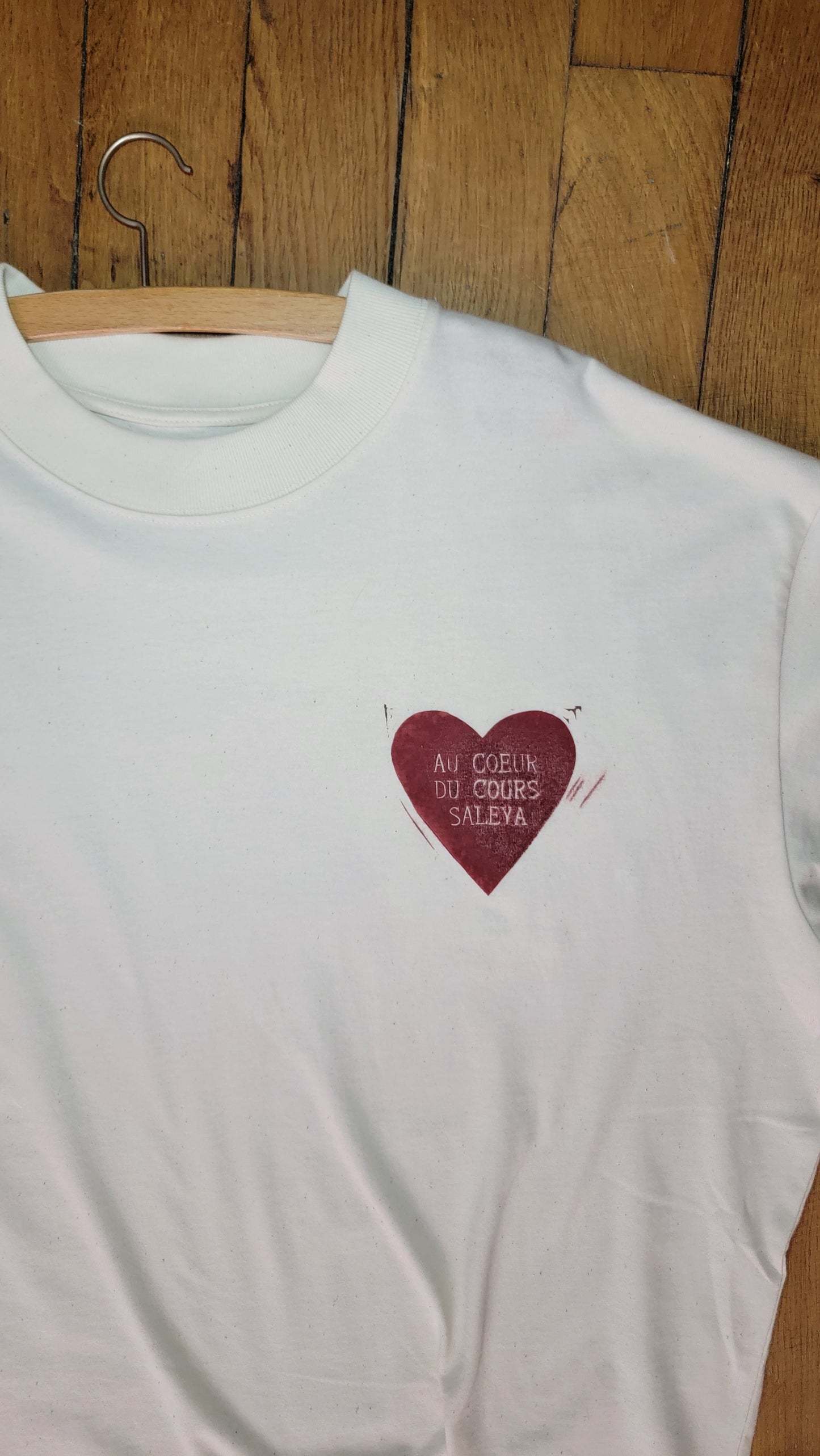 Teeshirt oversize en linogravure - "Au cœur du cours Saleya" - Couleur Rouge brique  - Taille L